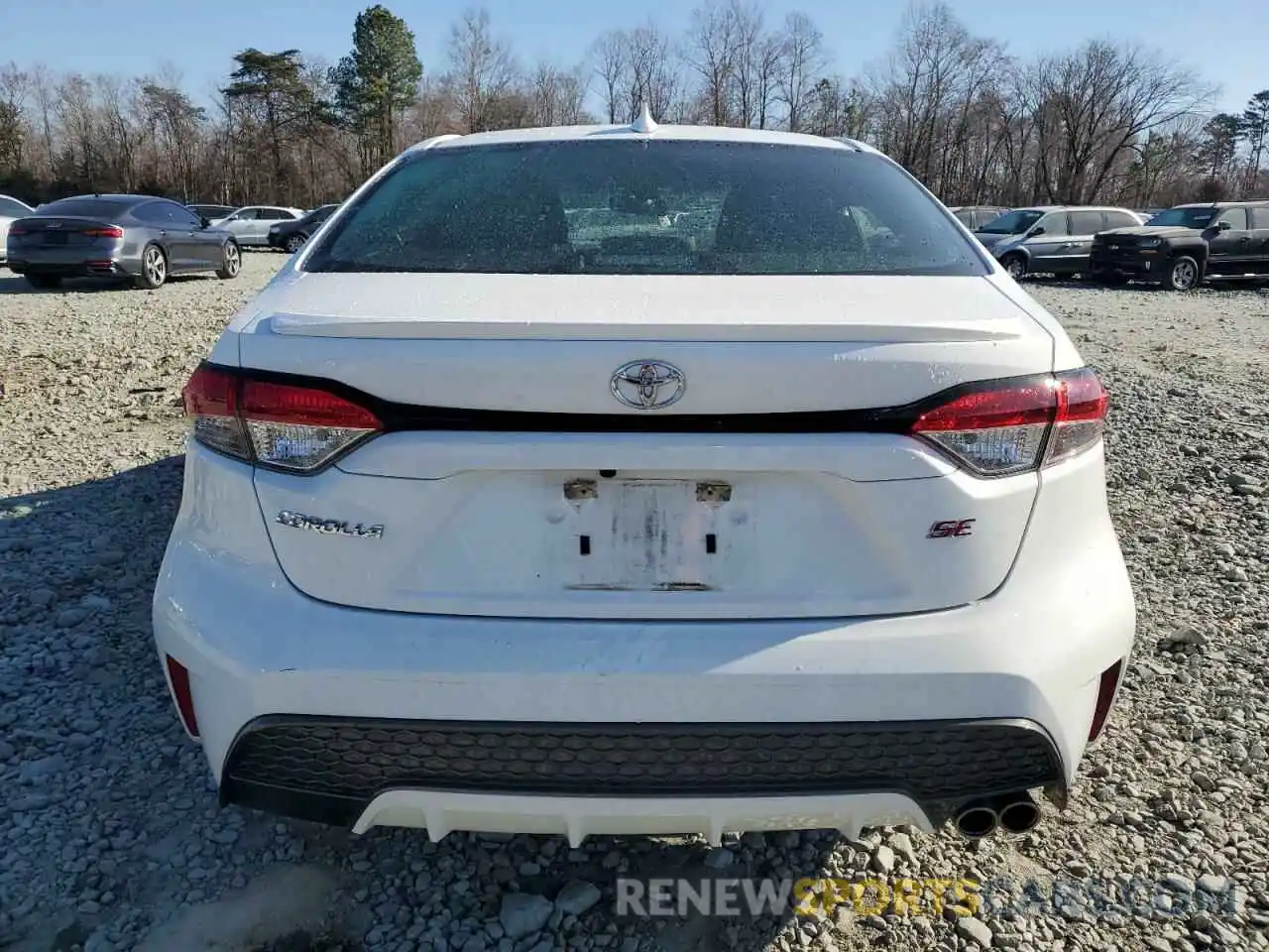 6 Photograph of a damaged car 5YFS4RCE9LP042170 TOYOTA COROLLA 2020