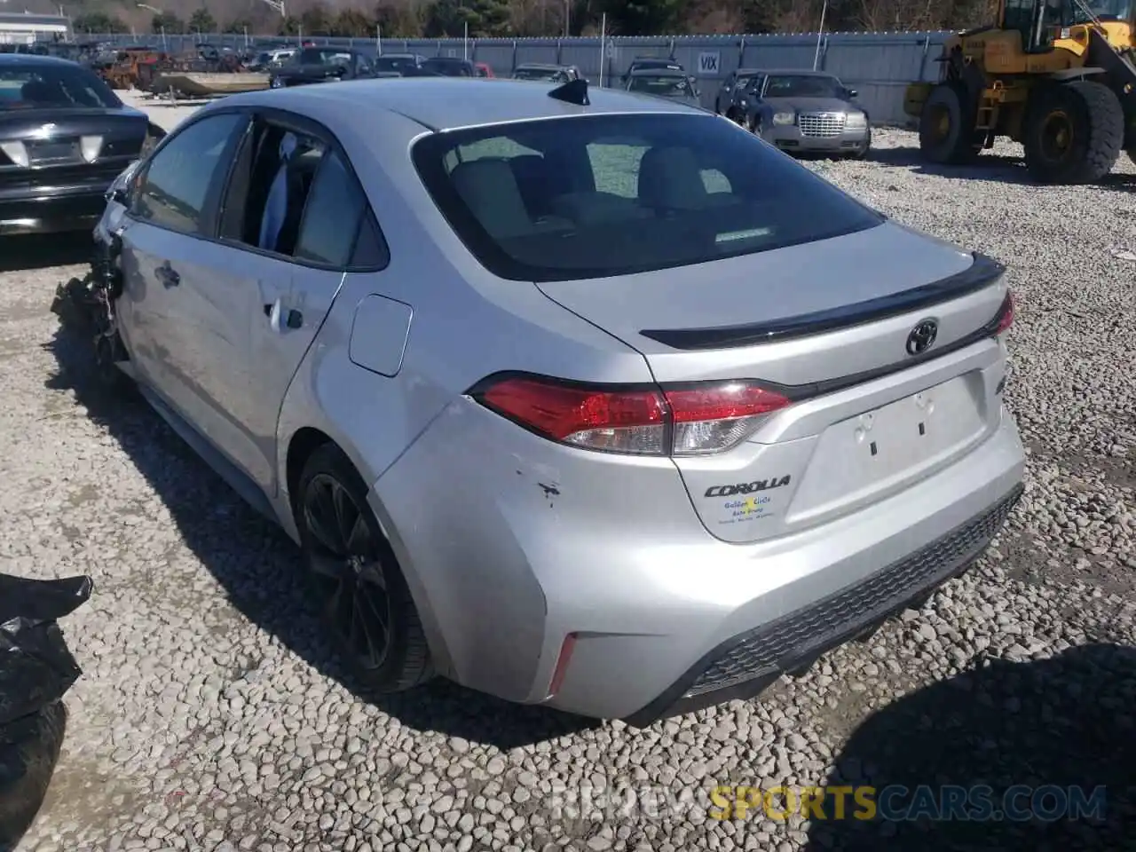 3 Photograph of a damaged car 5YFS4RCE9LP045750 TOYOTA COROLLA 2020