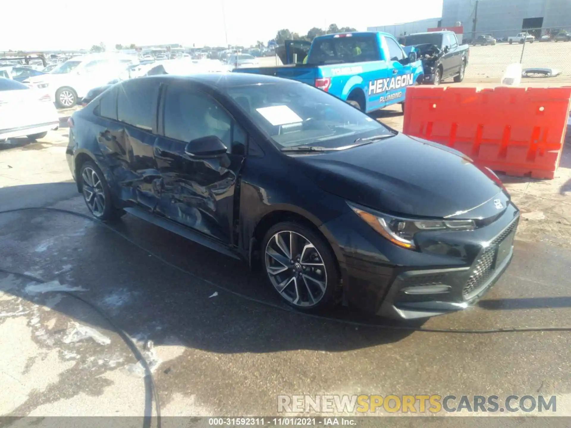 1 Photograph of a damaged car 5YFS4RCE9LP046087 TOYOTA COROLLA 2020