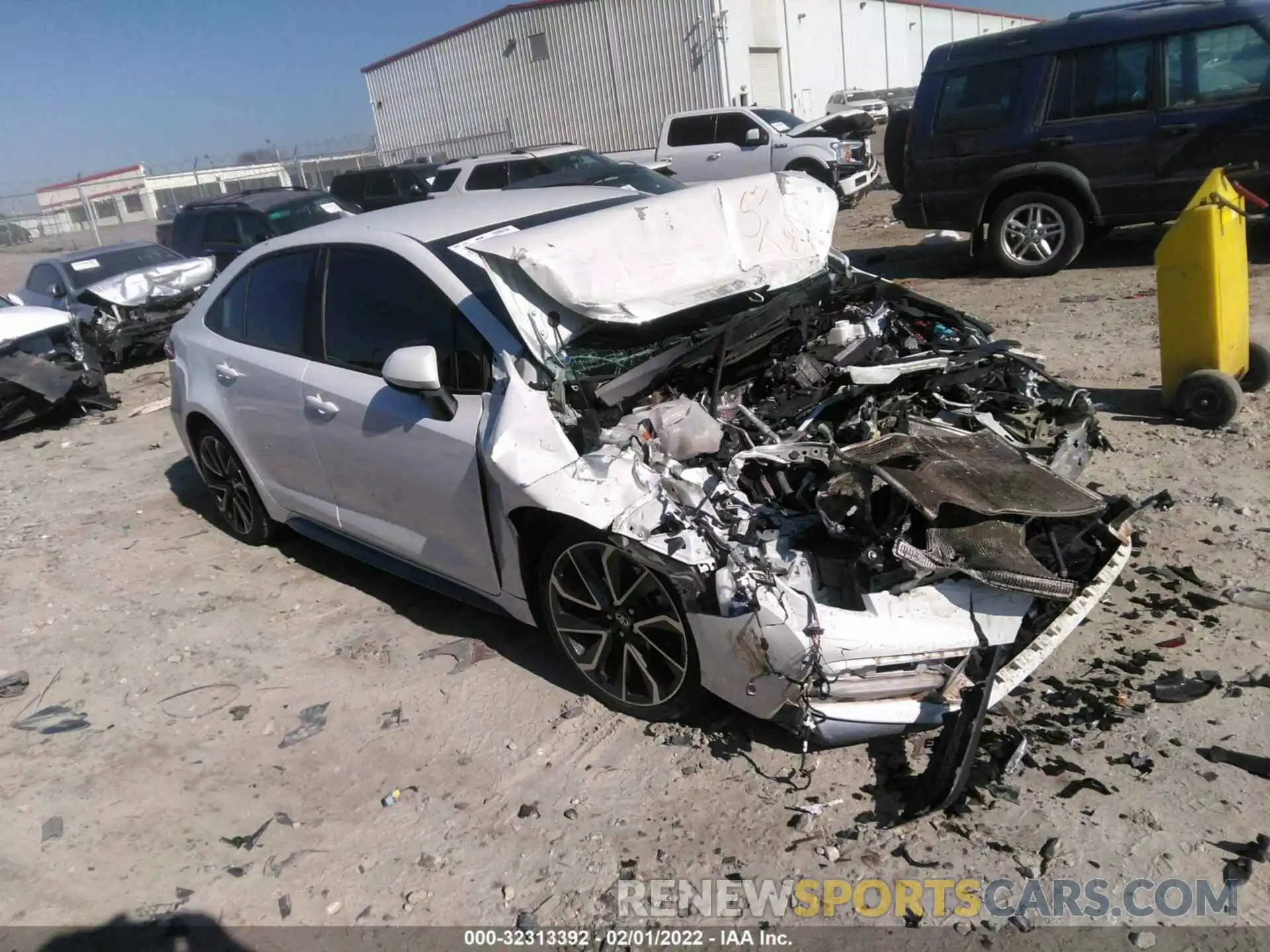 1 Photograph of a damaged car 5YFS4RCE9LP047286 TOYOTA COROLLA 2020