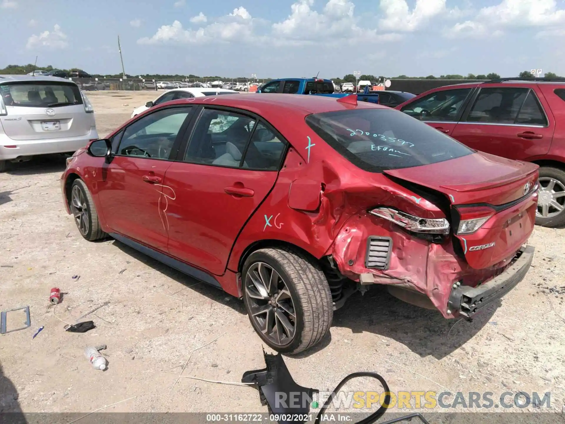 3 Photograph of a damaged car 5YFS4RCE9LP048700 TOYOTA COROLLA 2020