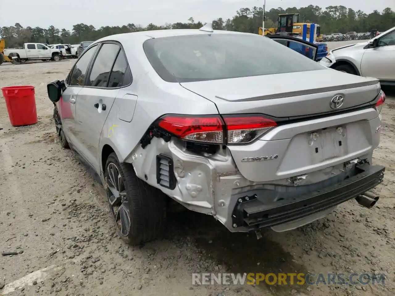 3 Photograph of a damaged car 5YFS4RCE9LP049037 TOYOTA COROLLA 2020