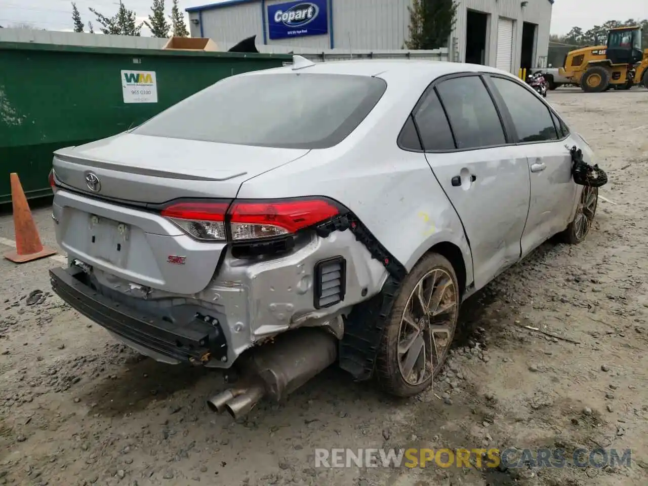 4 Photograph of a damaged car 5YFS4RCE9LP049037 TOYOTA COROLLA 2020