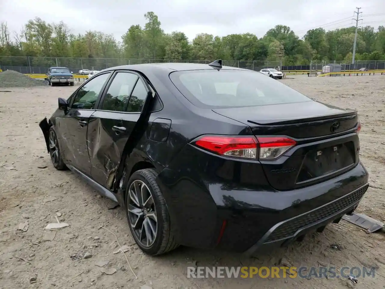 3 Photograph of a damaged car 5YFS4RCE9LP049510 TOYOTA COROLLA 2020