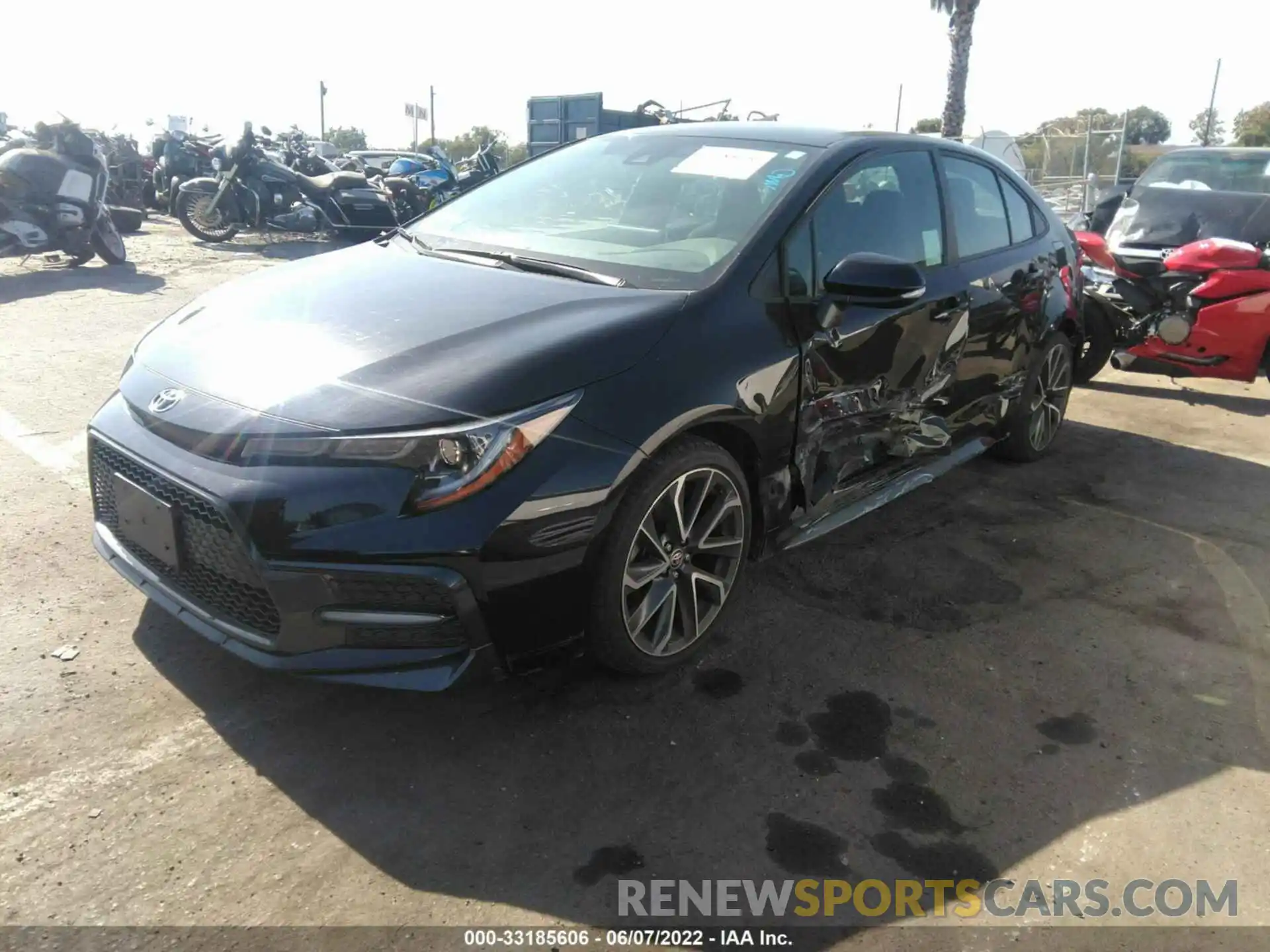 2 Photograph of a damaged car 5YFS4RCE9LP050186 TOYOTA COROLLA 2020