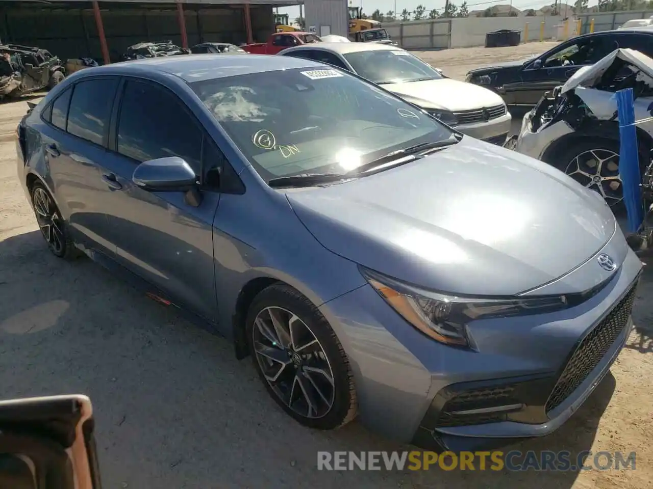 1 Photograph of a damaged car 5YFS4RCE9LP052004 TOYOTA COROLLA 2020