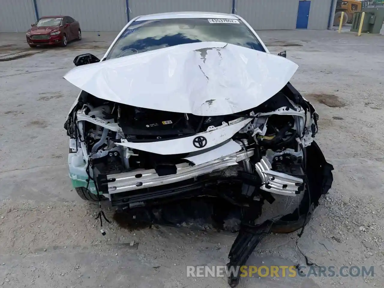 9 Photograph of a damaged car 5YFS4RCE9LP055792 TOYOTA COROLLA 2020