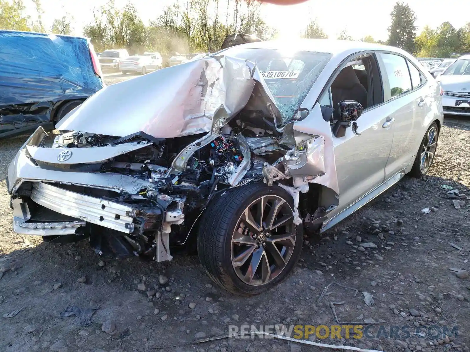 2 Photograph of a damaged car 5YFS4RCE9LP056361 TOYOTA COROLLA 2020