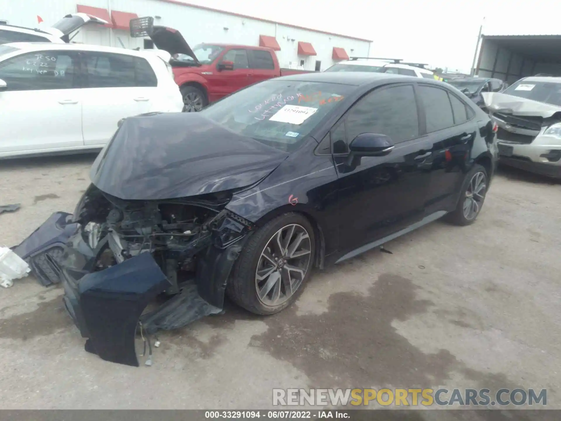 2 Photograph of a damaged car 5YFS4RCE9LP056666 TOYOTA COROLLA 2020