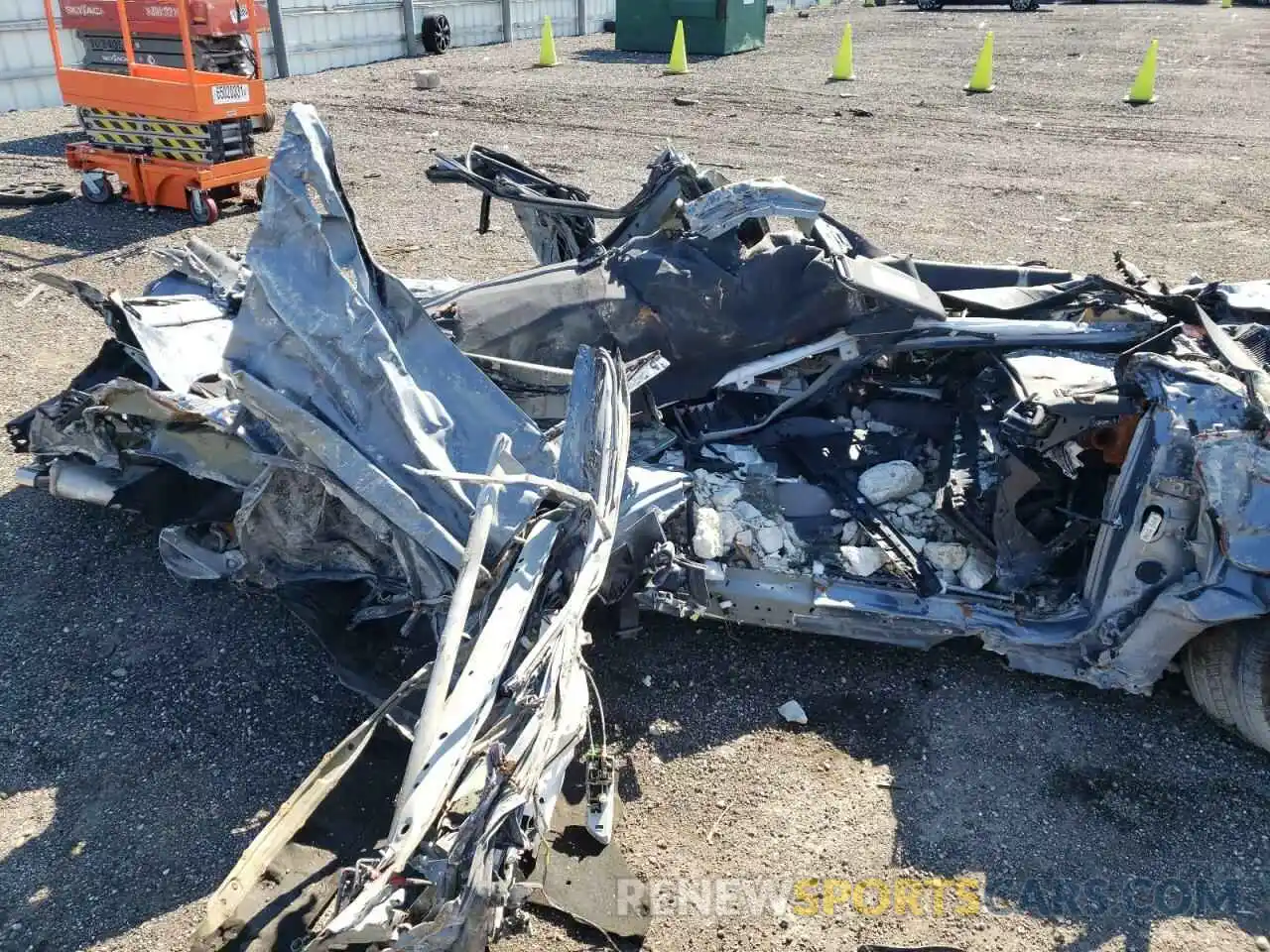 9 Photograph of a damaged car 5YFS4RCE9LP056778 TOYOTA COROLLA 2020