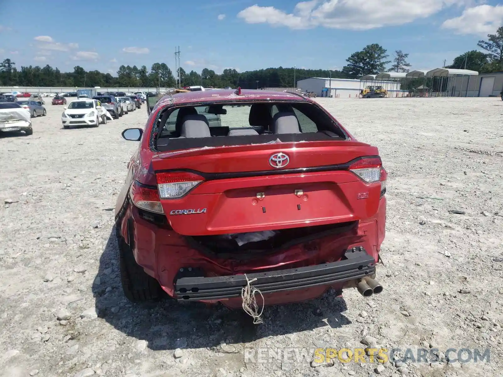 9 Photograph of a damaged car 5YFS4RCE9LP056909 TOYOTA COROLLA 2020