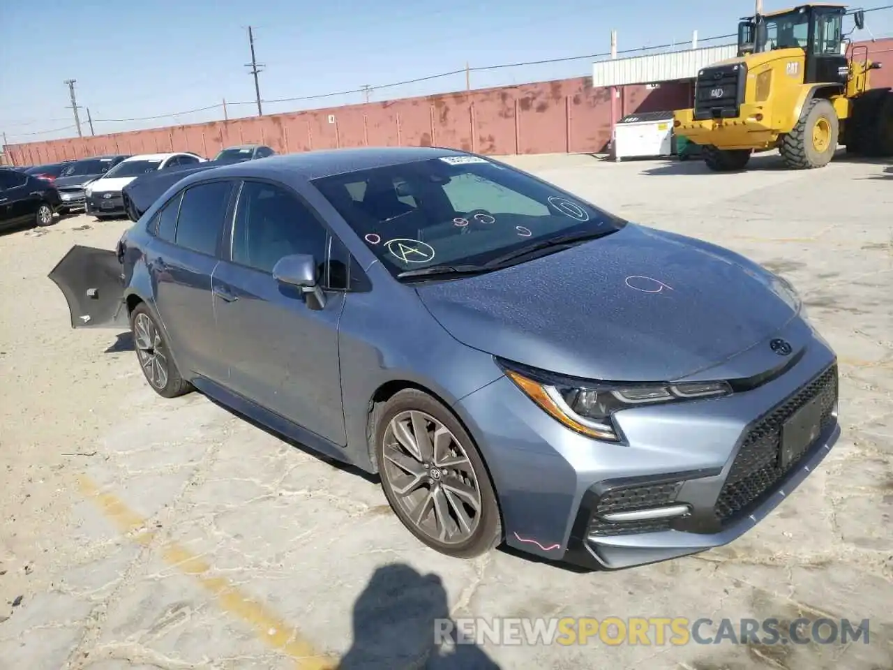 1 Photograph of a damaged car 5YFS4RCE9LP057140 TOYOTA COROLLA 2020