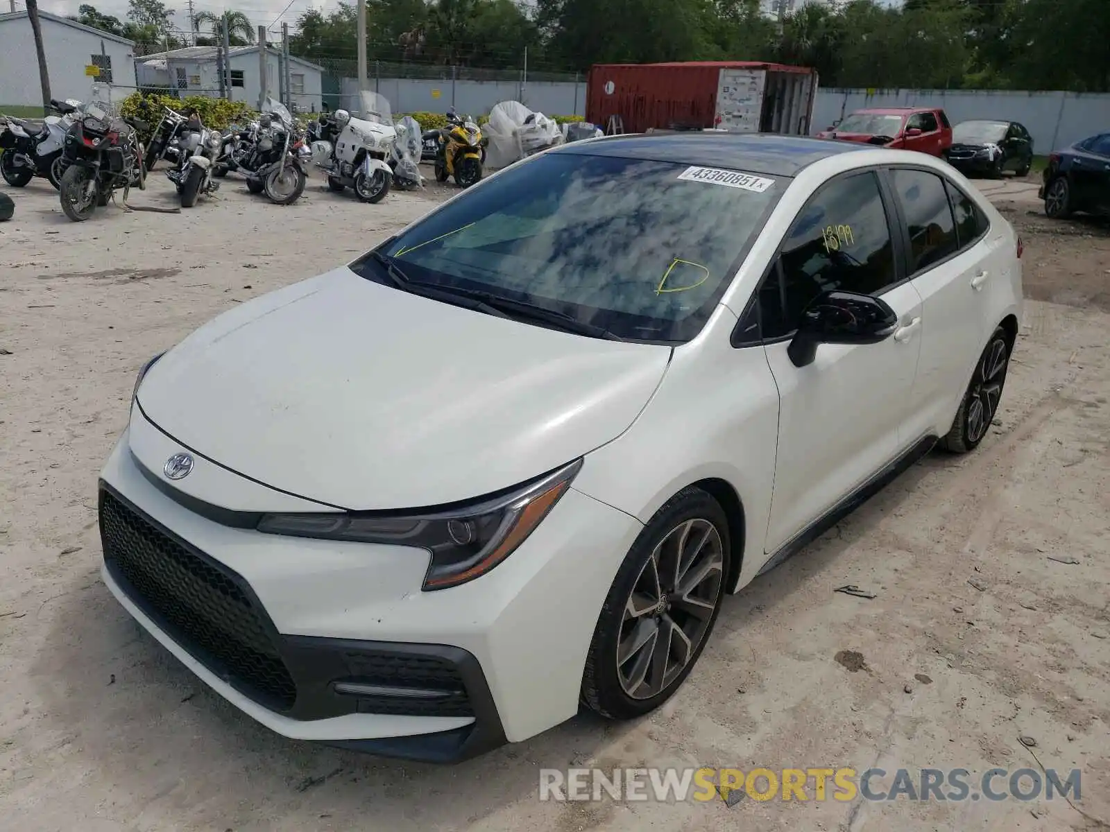 2 Photograph of a damaged car 5YFS4RCEXLP008397 TOYOTA COROLLA 2020