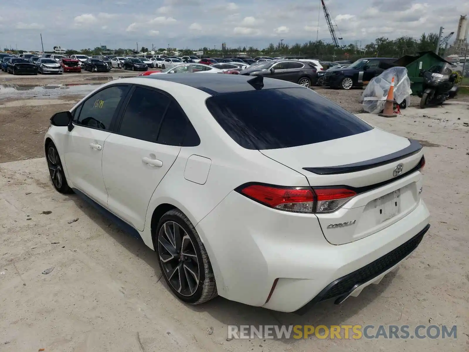 3 Photograph of a damaged car 5YFS4RCEXLP008397 TOYOTA COROLLA 2020