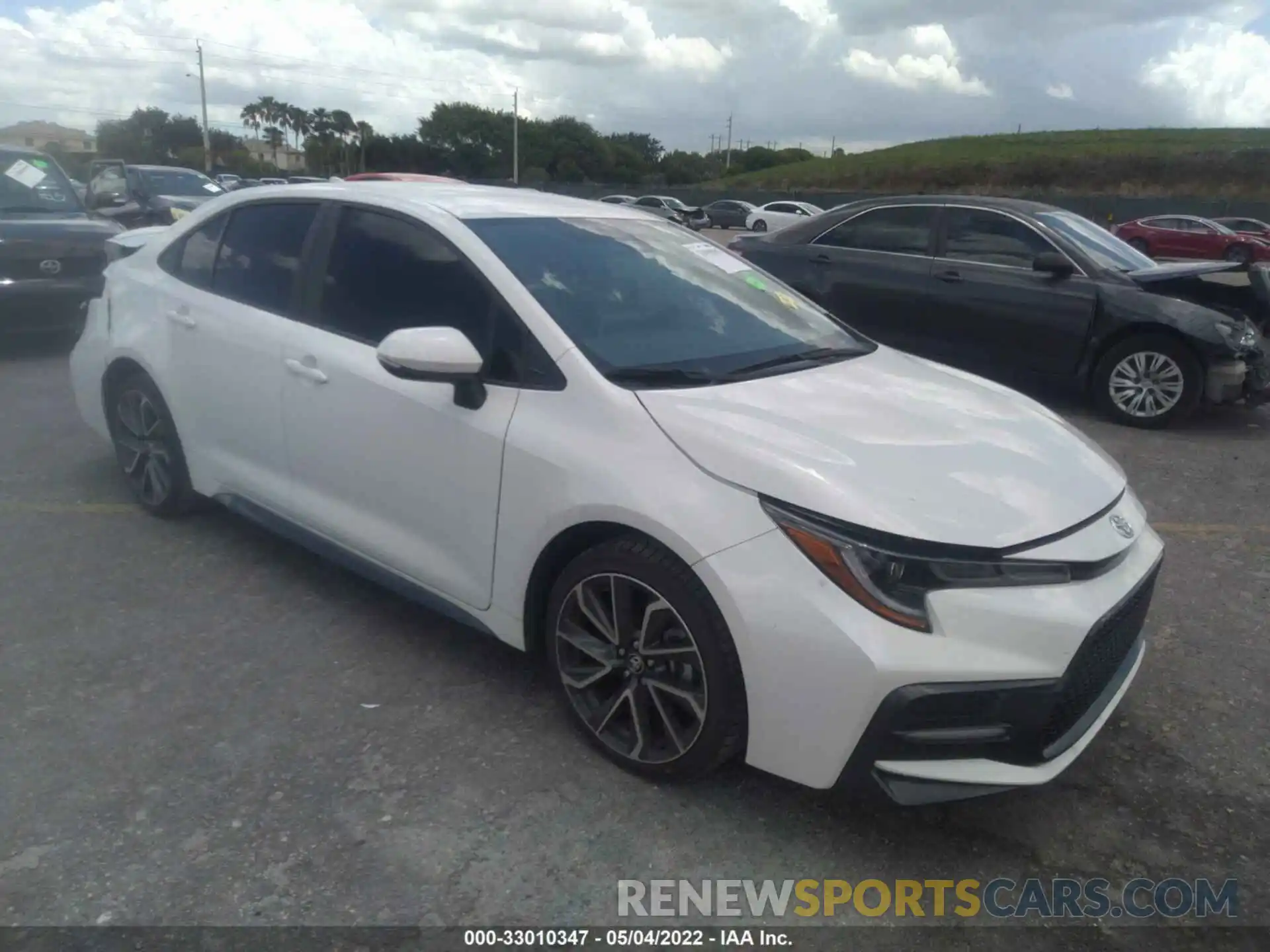 1 Photograph of a damaged car 5YFS4RCEXLP009324 TOYOTA COROLLA 2020