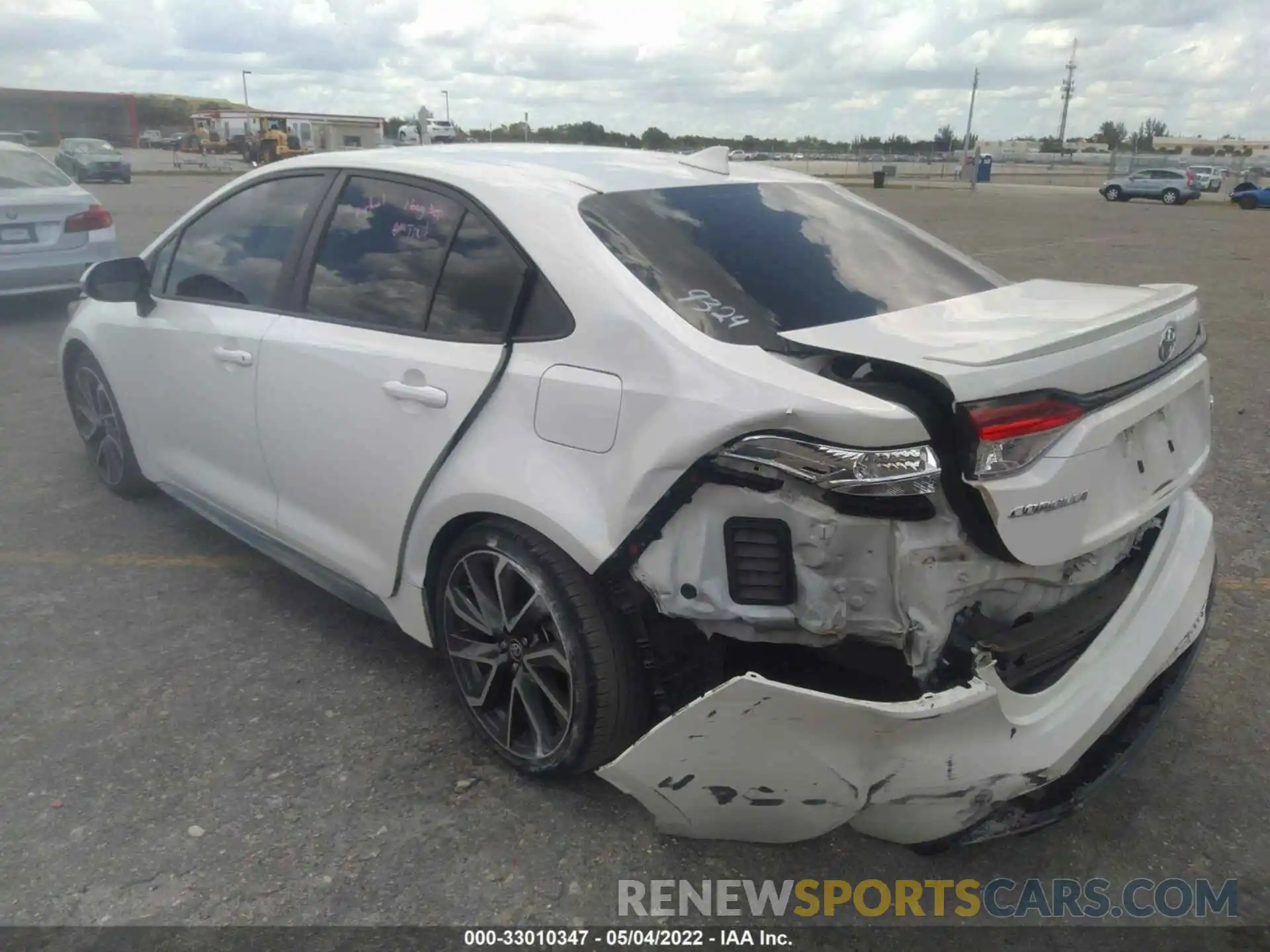 3 Photograph of a damaged car 5YFS4RCEXLP009324 TOYOTA COROLLA 2020