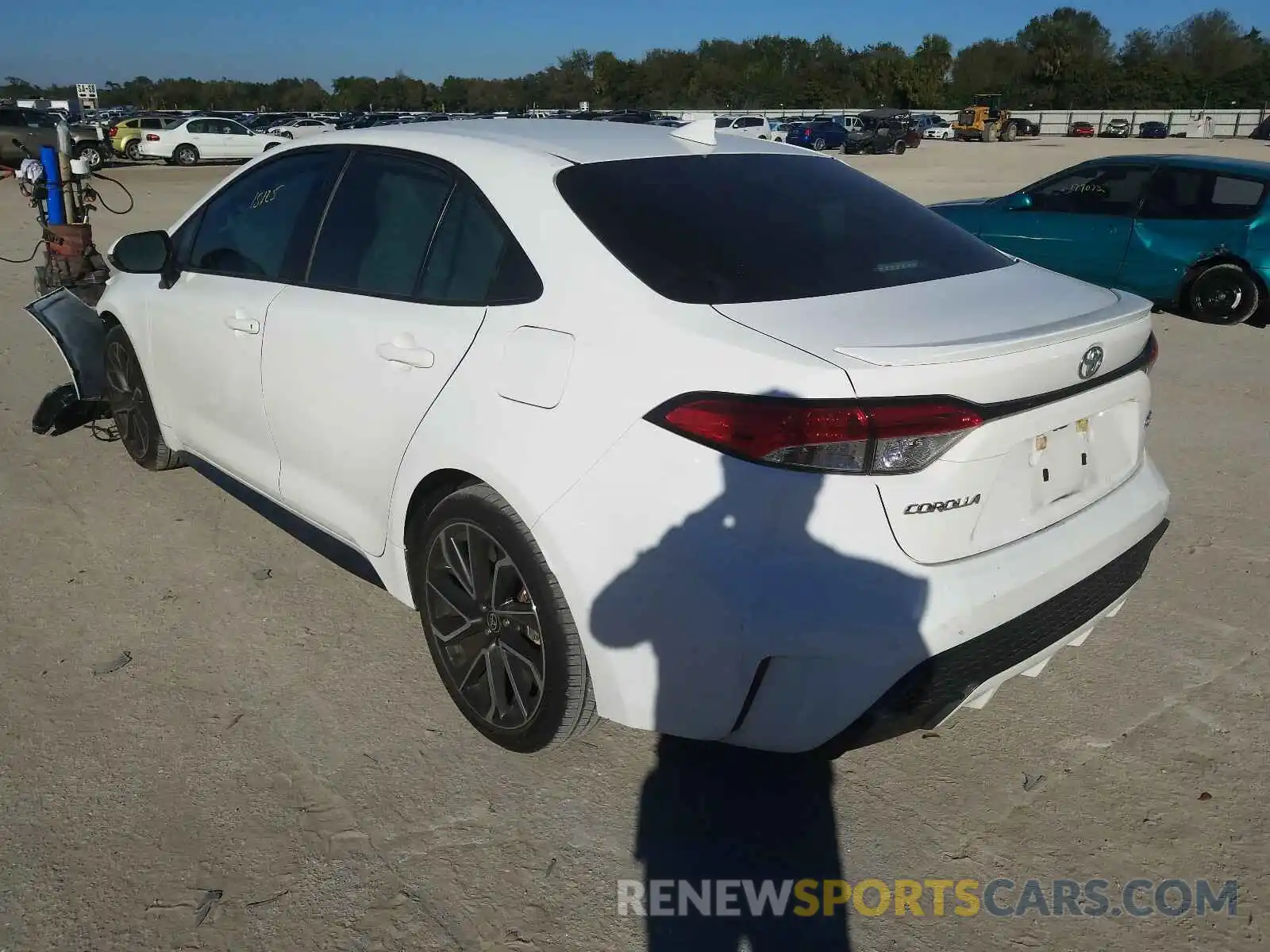 3 Photograph of a damaged car 5YFS4RCEXLP010635 TOYOTA COROLLA 2020