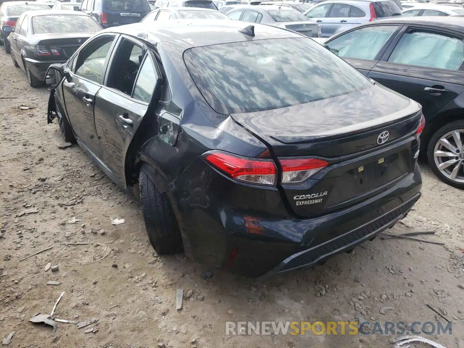 3 Photograph of a damaged car 5YFS4RCEXLP011428 TOYOTA COROLLA 2020