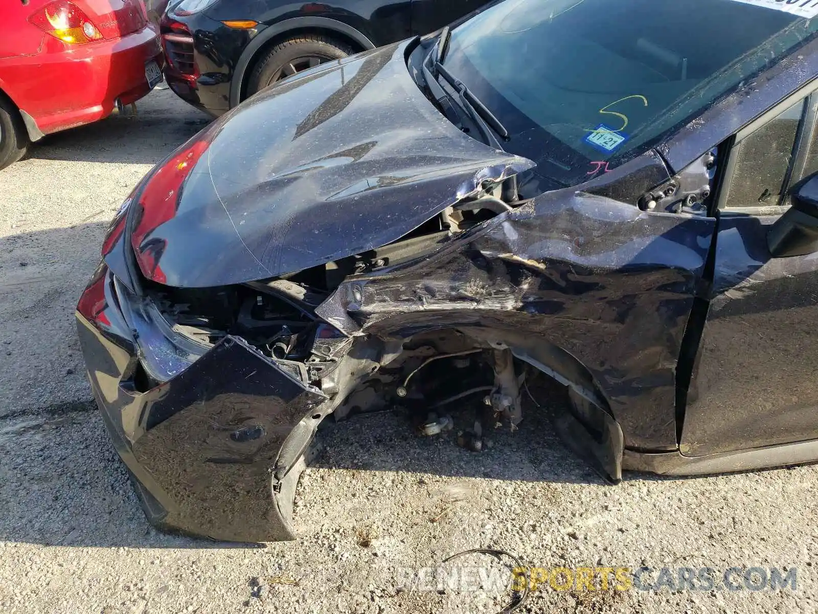 9 Photograph of a damaged car 5YFS4RCEXLP013325 TOYOTA COROLLA 2020