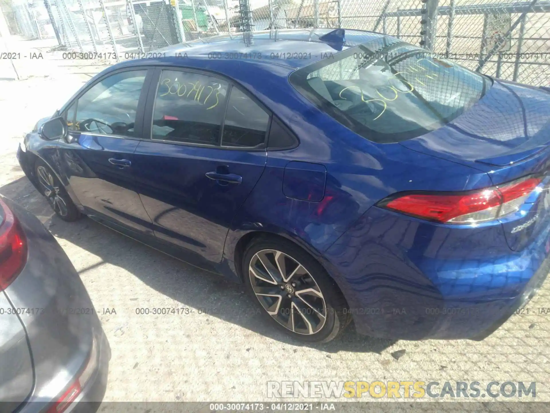 3 Photograph of a damaged car 5YFS4RCEXLP015155 TOYOTA COROLLA 2020