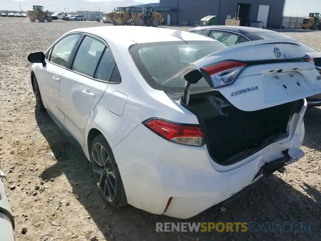 3 Photograph of a damaged car 5YFS4RCEXLP016192 TOYOTA COROLLA 2020