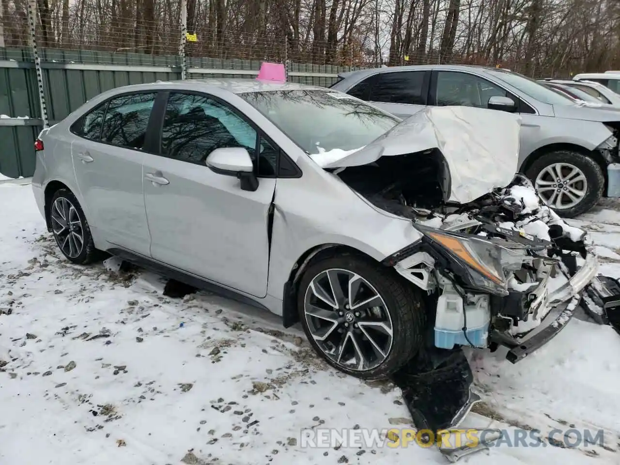 4 Photograph of a damaged car 5YFS4RCEXLP022302 TOYOTA COROLLA 2020