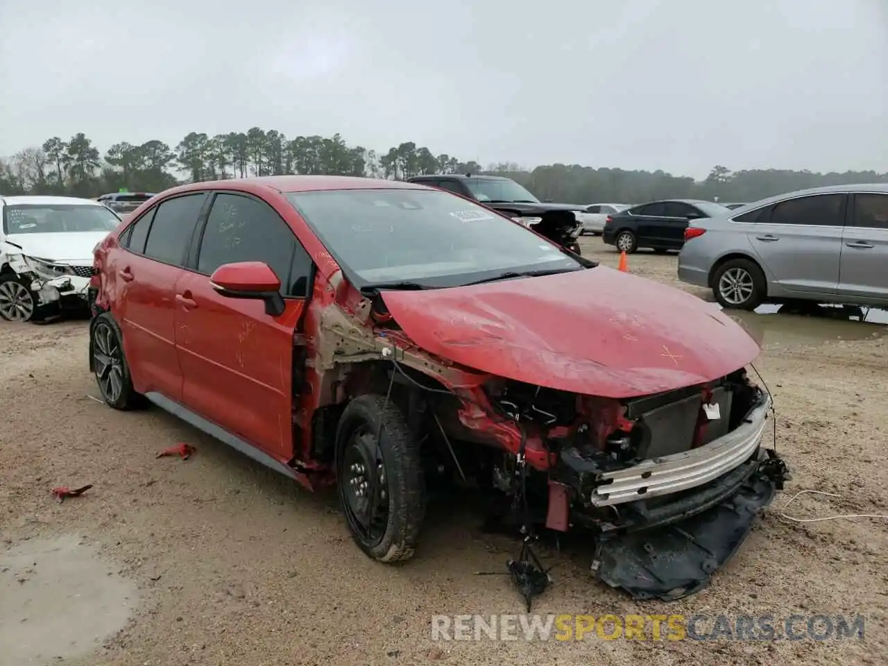 1 Photograph of a damaged car 5YFS4RCEXLP023868 TOYOTA COROLLA 2020