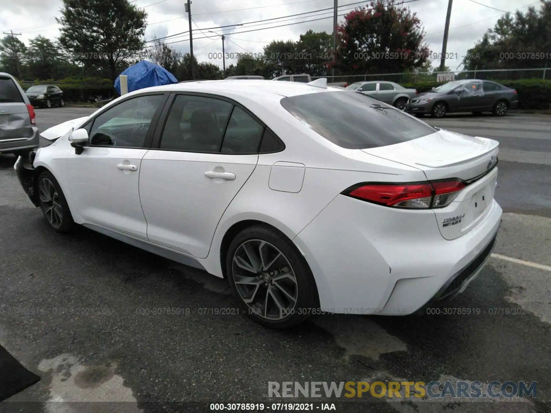 3 Photograph of a damaged car 5YFS4RCEXLP025412 TOYOTA COROLLA 2020