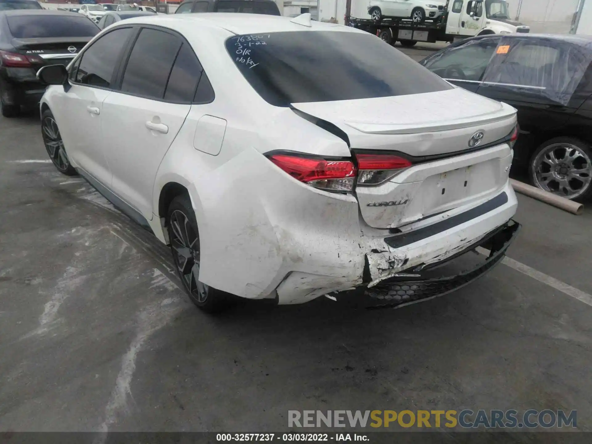 6 Photograph of a damaged car 5YFS4RCEXLP025829 TOYOTA COROLLA 2020