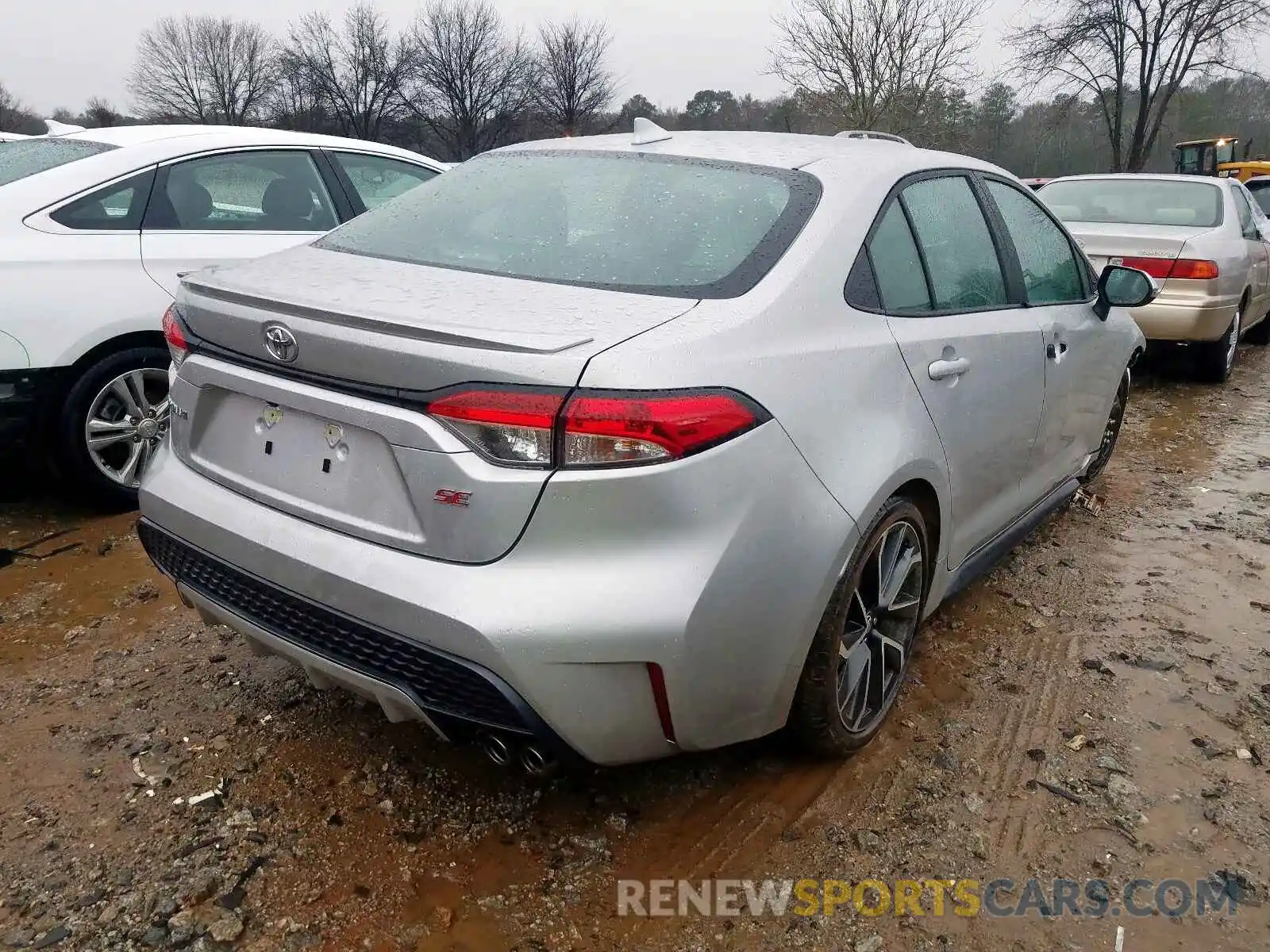 4 Photograph of a damaged car 5YFS4RCEXLP026334 TOYOTA COROLLA 2020