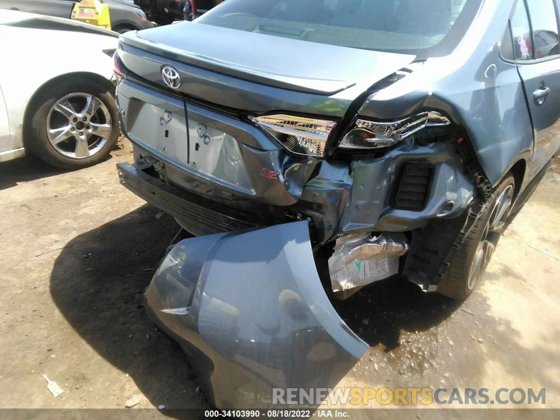 6 Photograph of a damaged car 5YFS4RCEXLP026754 TOYOTA COROLLA 2020