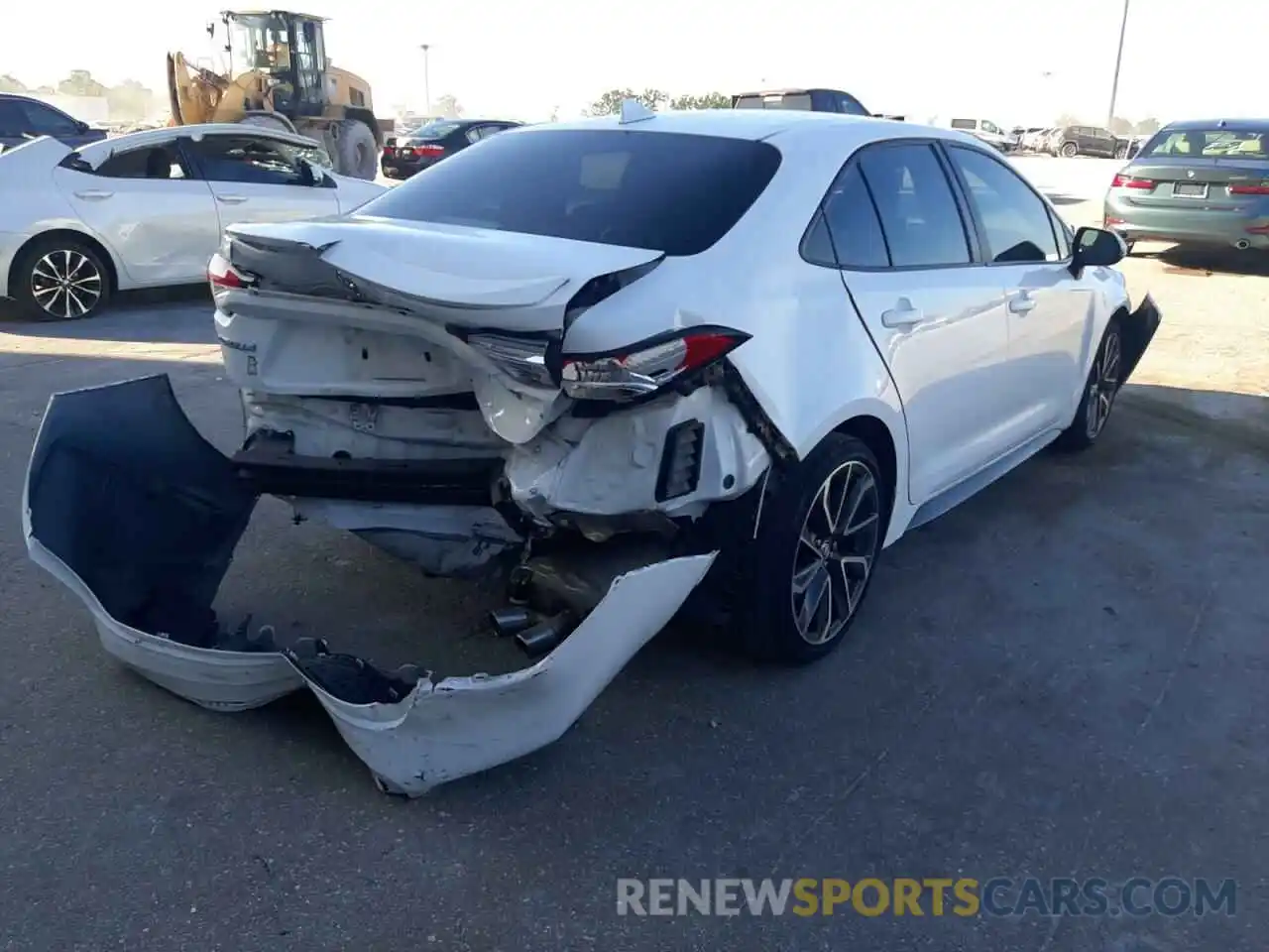 4 Photograph of a damaged car 5YFS4RCEXLP027998 TOYOTA COROLLA 2020