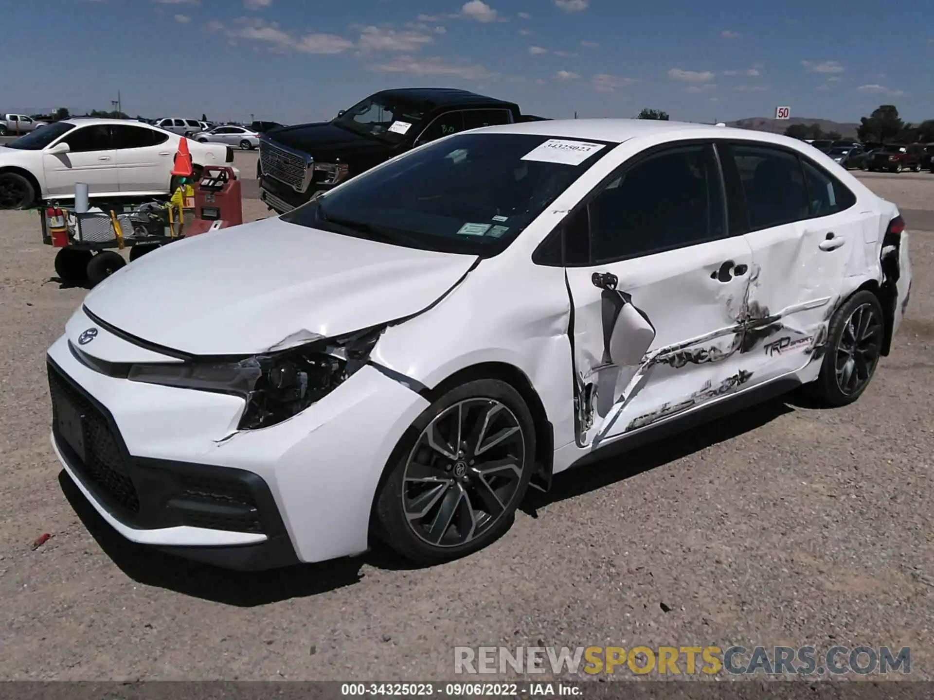 2 Photograph of a damaged car 5YFS4RCEXLP028214 TOYOTA COROLLA 2020