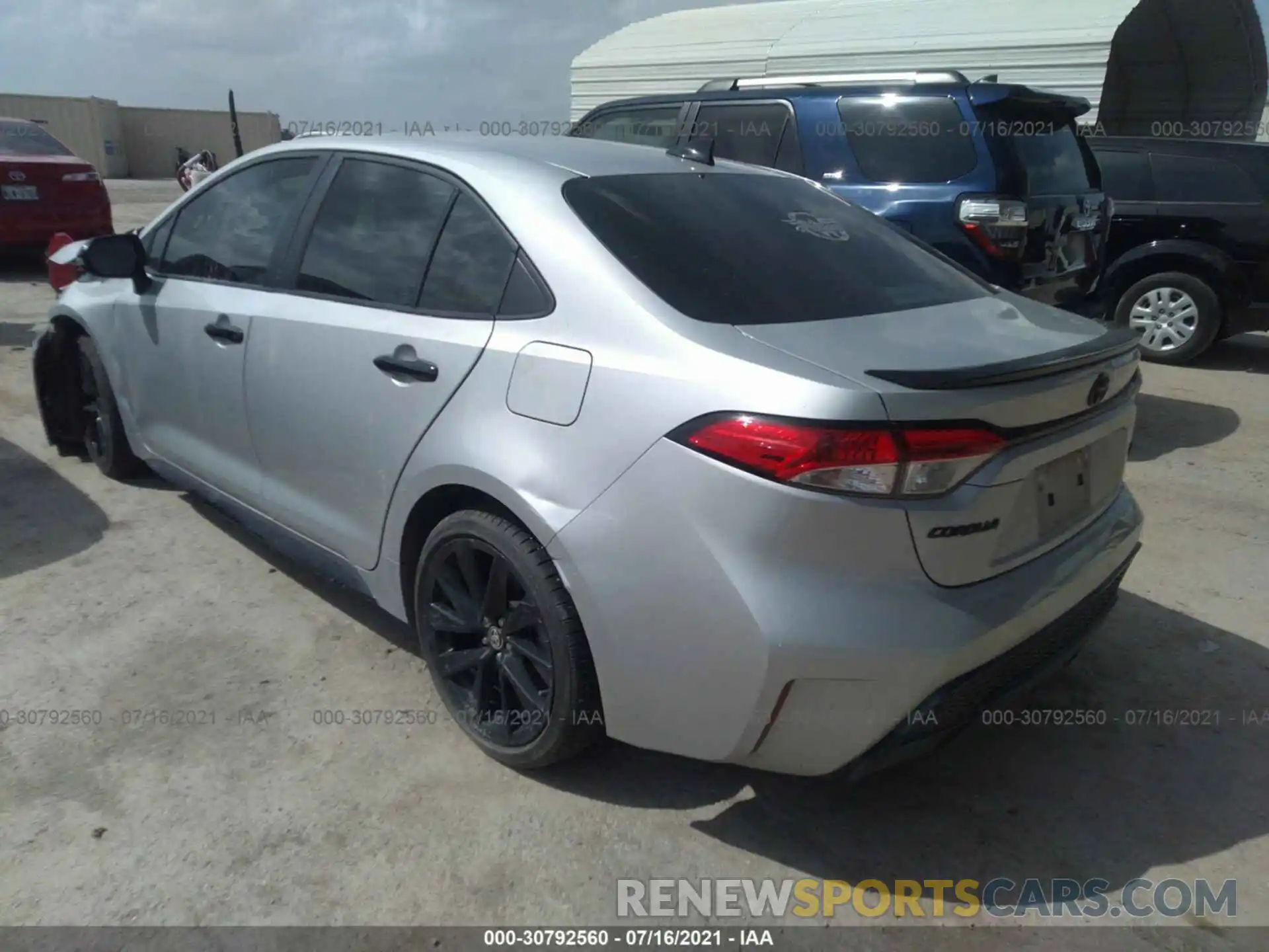 3 Photograph of a damaged car 5YFS4RCEXLP030366 TOYOTA COROLLA 2020