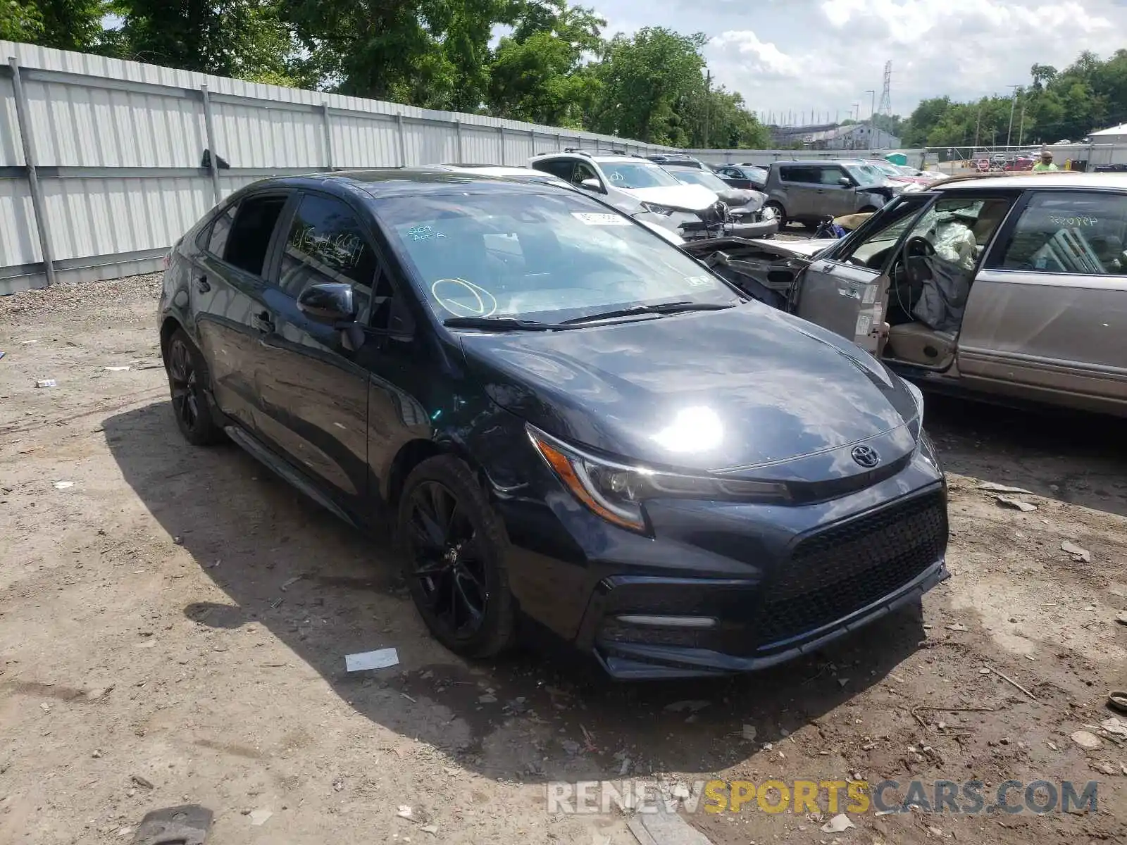 1 Photograph of a damaged car 5YFS4RCEXLP035762 TOYOTA COROLLA 2020