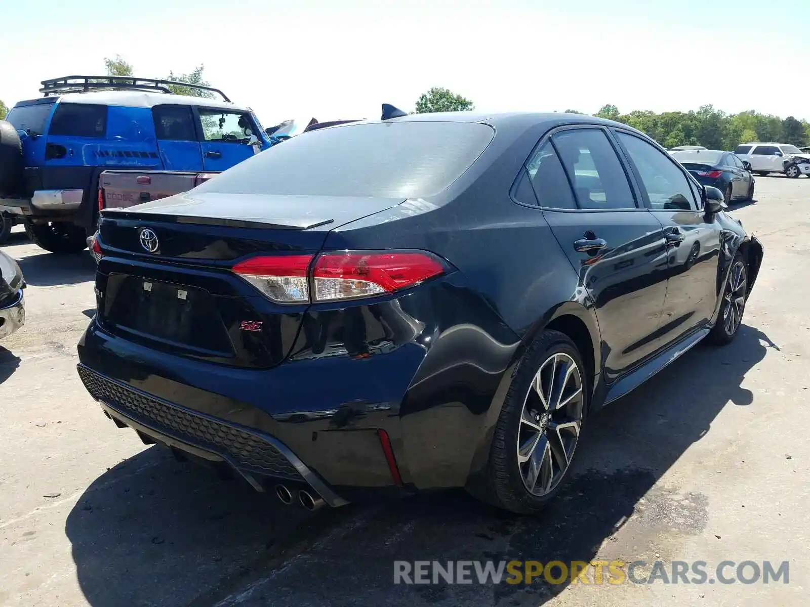 4 Photograph of a damaged car 5YFS4RCEXLP036880 TOYOTA COROLLA 2020