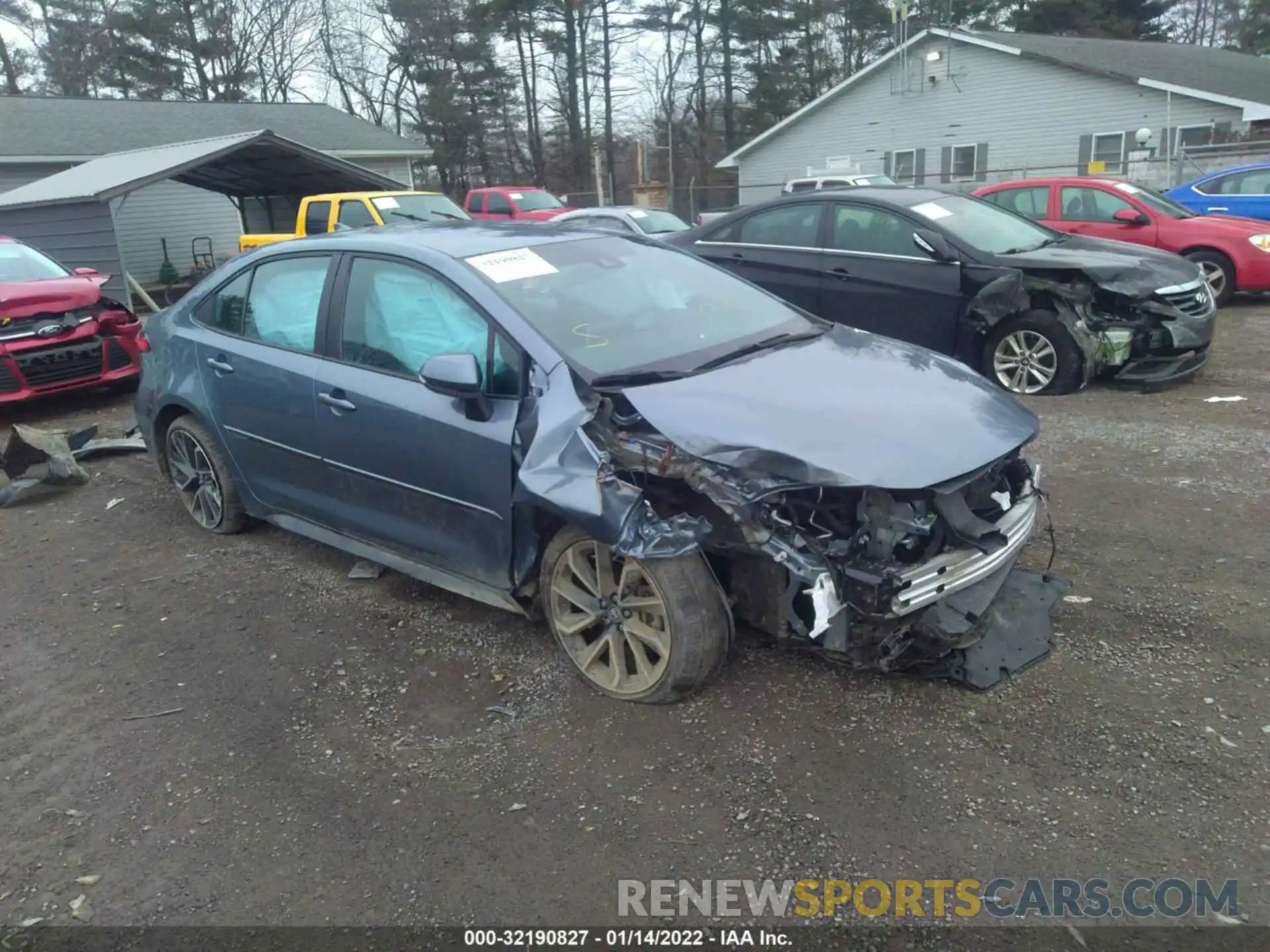 1 Photograph of a damaged car 5YFS4RCEXLP037933 TOYOTA COROLLA 2020