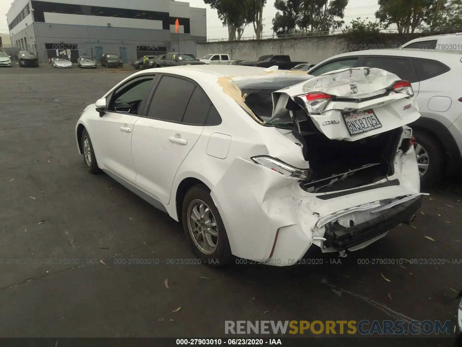 3 Photograph of a damaged car 5YFS4RCEXLP038418 TOYOTA COROLLA 2020