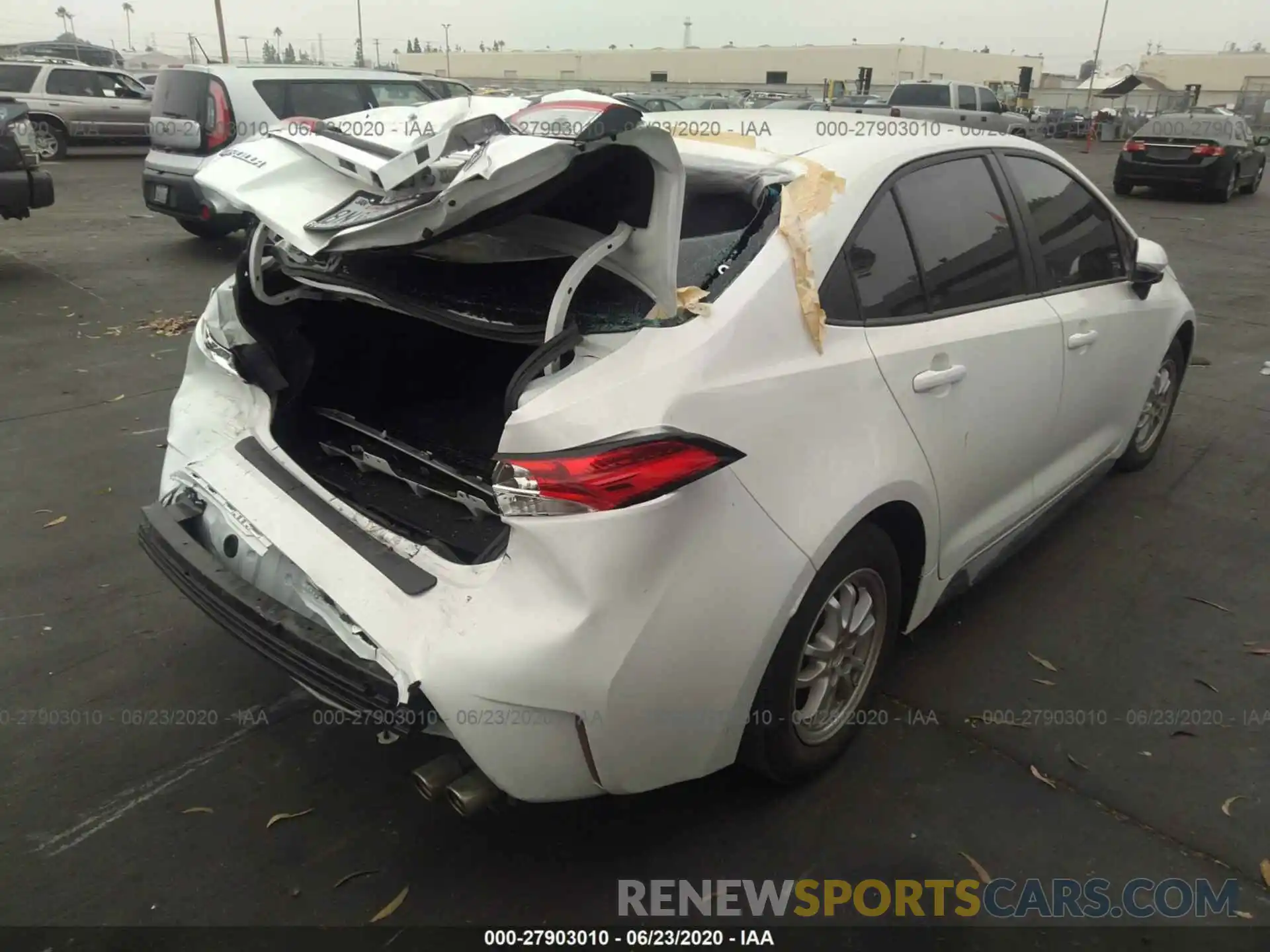 4 Photograph of a damaged car 5YFS4RCEXLP038418 TOYOTA COROLLA 2020