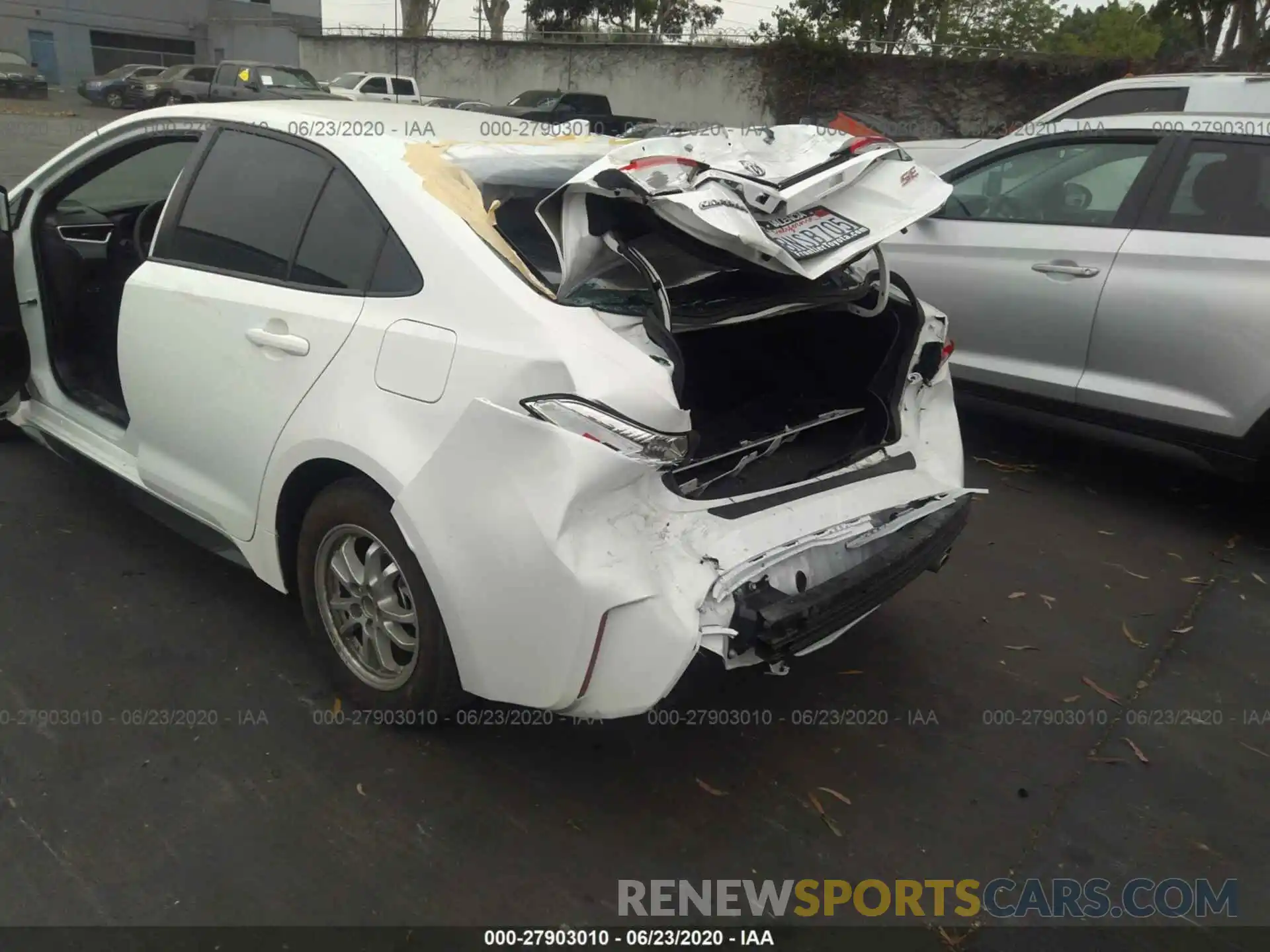 6 Photograph of a damaged car 5YFS4RCEXLP038418 TOYOTA COROLLA 2020