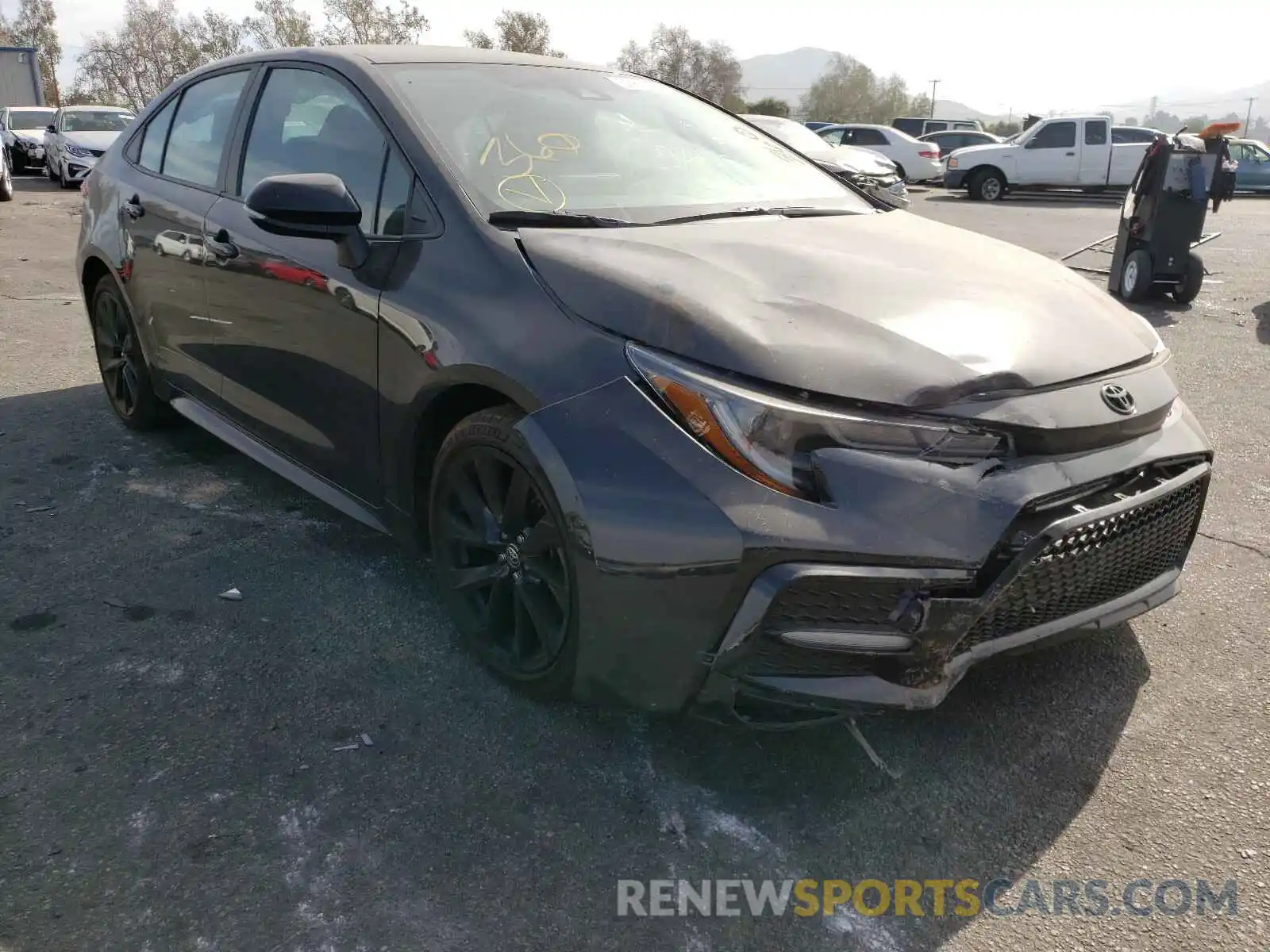 1 Photograph of a damaged car 5YFS4RCEXLP040251 TOYOTA COROLLA 2020