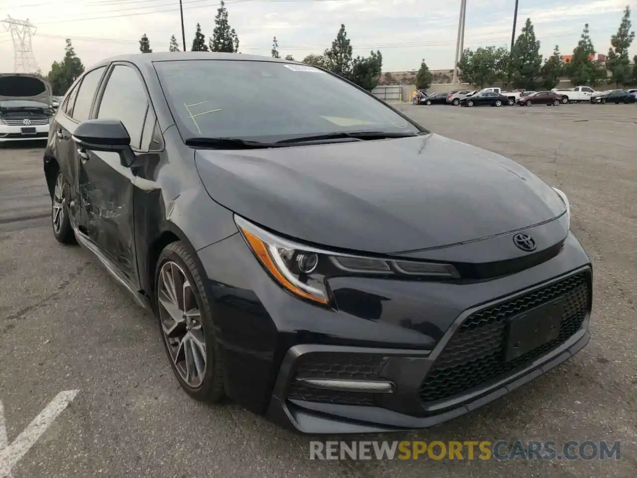 1 Photograph of a damaged car 5YFS4RCEXLP041304 TOYOTA COROLLA 2020