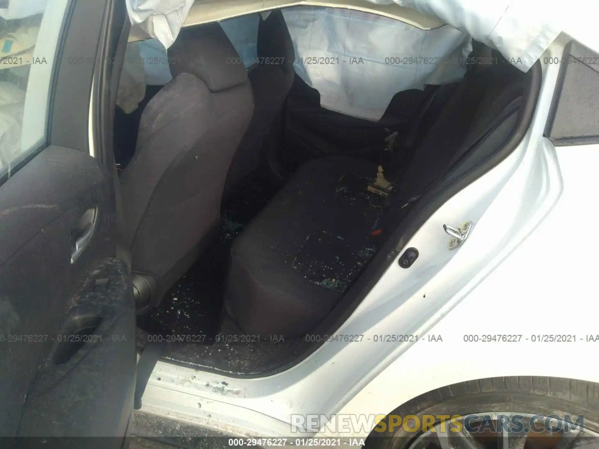 8 Photograph of a damaged car 5YFS4RCEXLP041500 TOYOTA COROLLA 2020