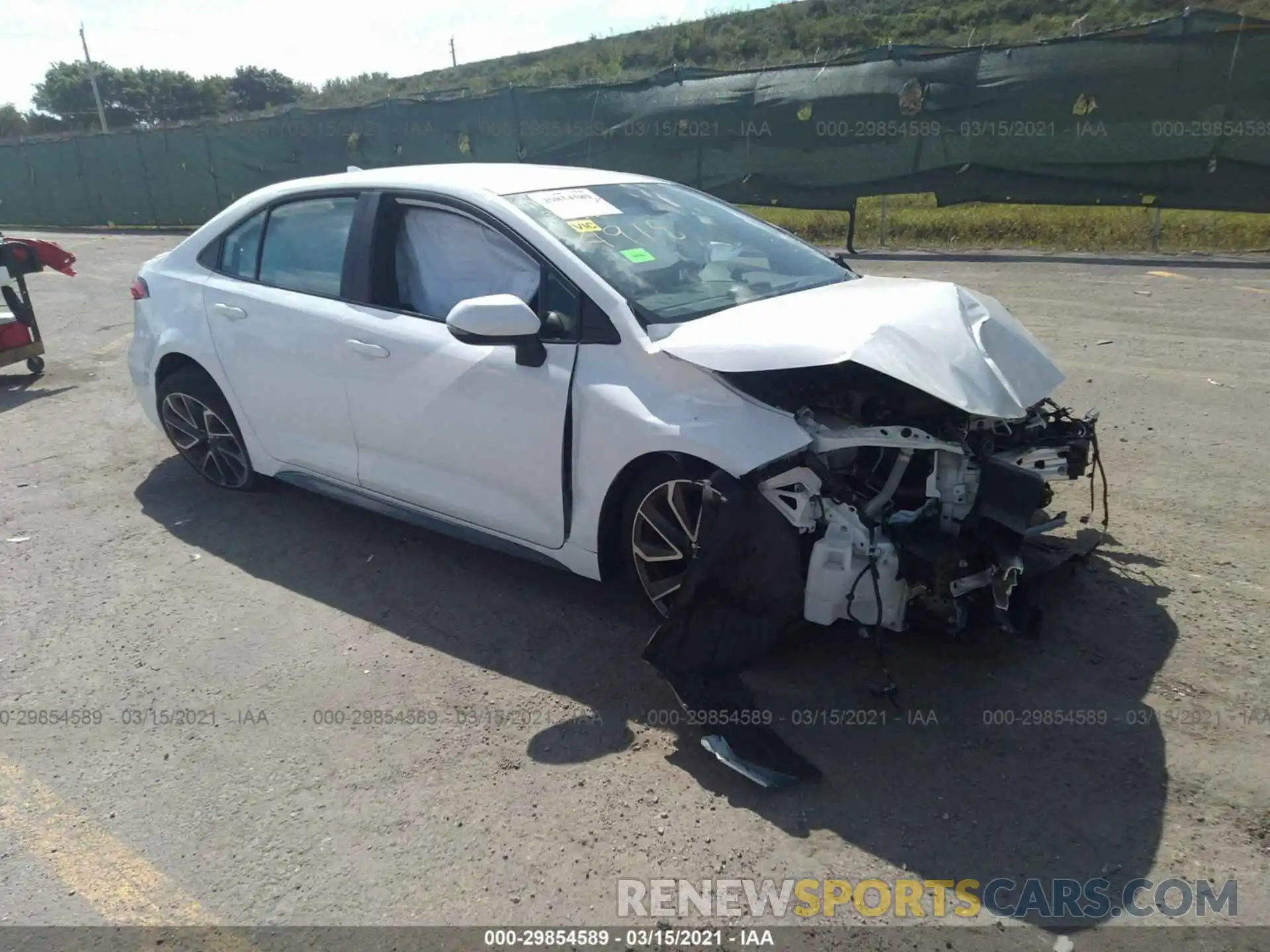 1 Photograph of a damaged car 5YFS4RCEXLP044915 TOYOTA COROLLA 2020