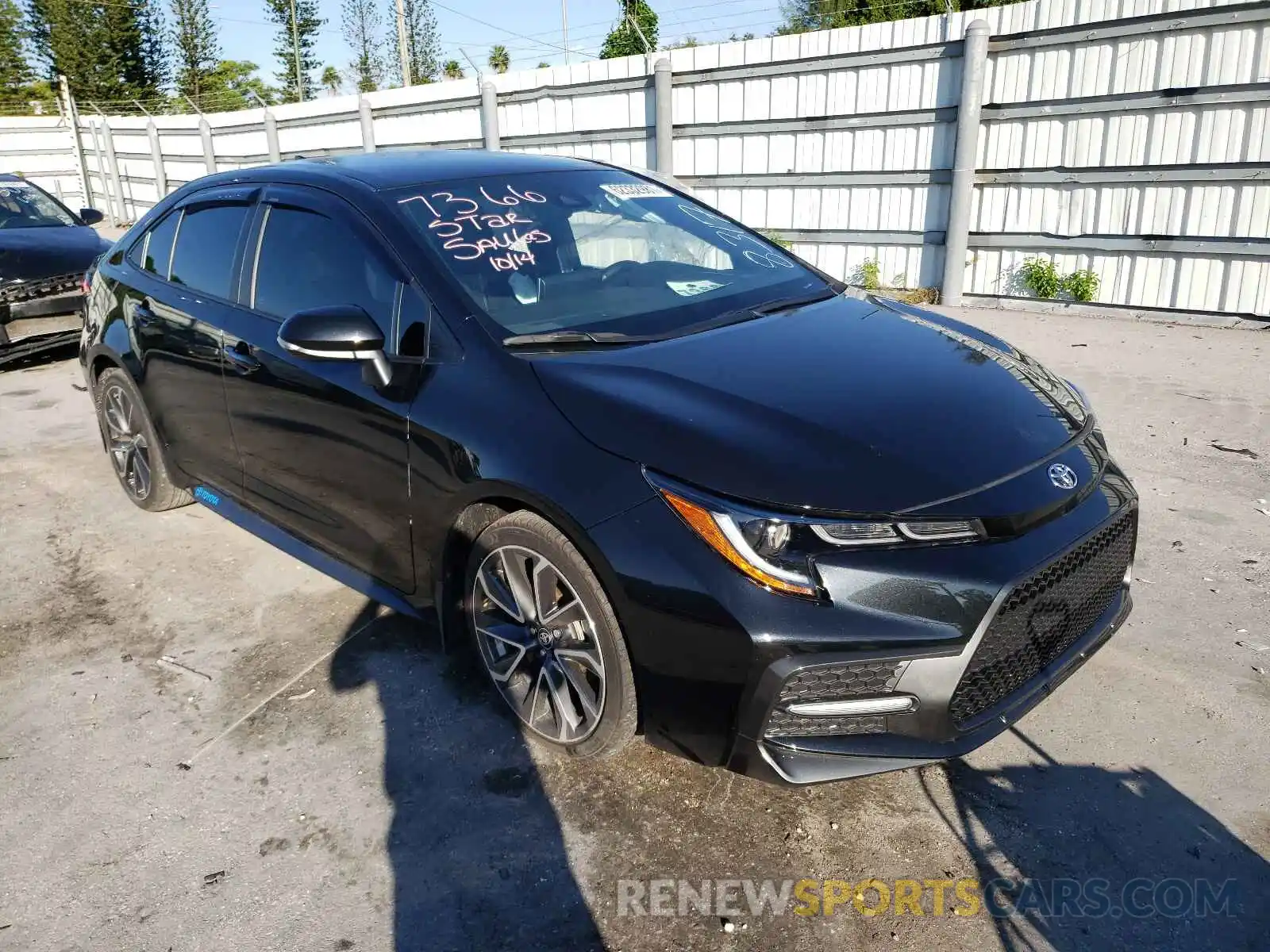 1 Photograph of a damaged car 5YFS4RCEXLP048317 TOYOTA COROLLA 2020