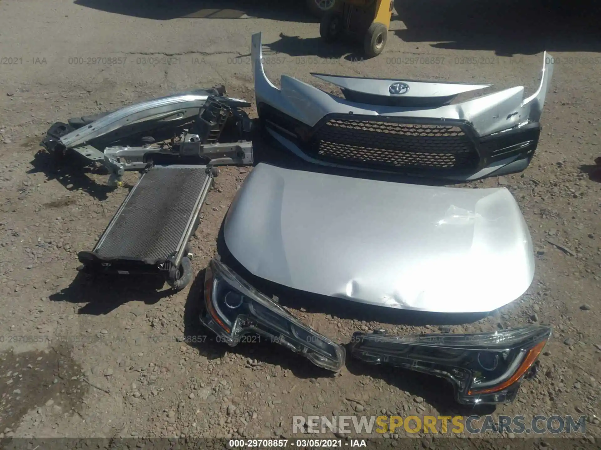 12 Photograph of a damaged car 5YFS4RCEXLP049113 TOYOTA COROLLA 2020