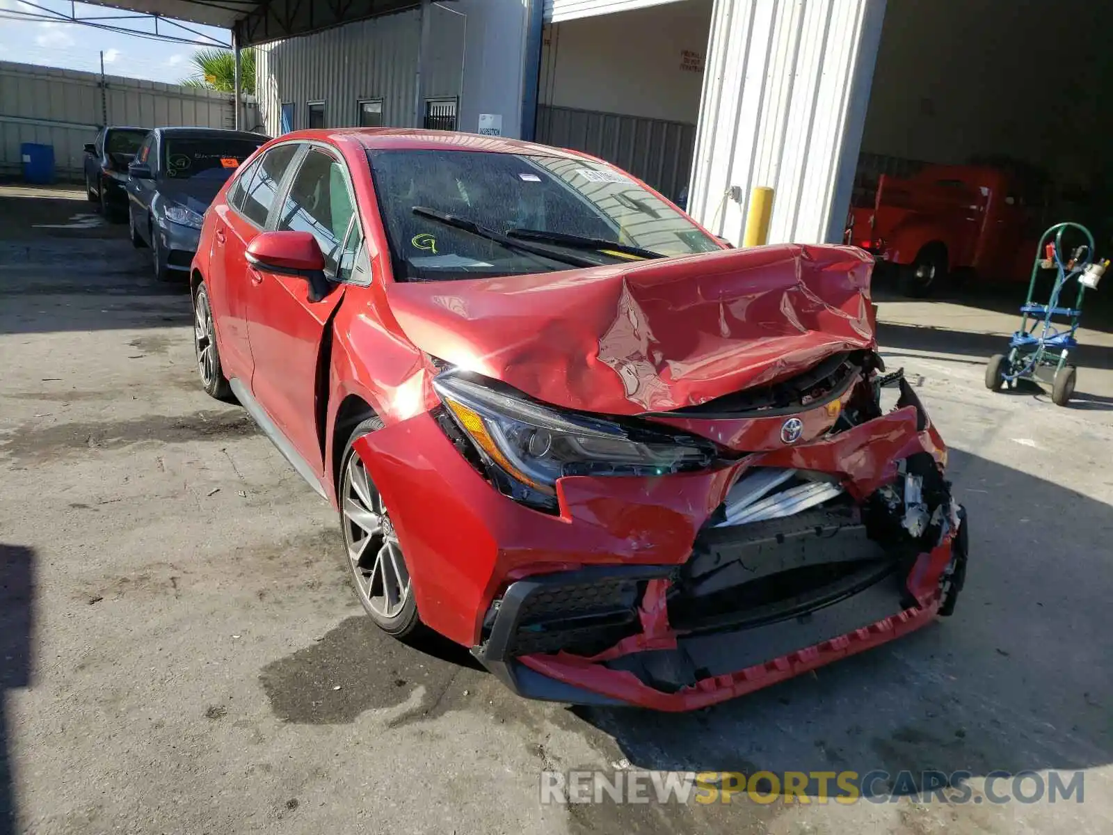 1 Photograph of a damaged car 5YFS4RCEXLP049144 TOYOTA COROLLA 2020