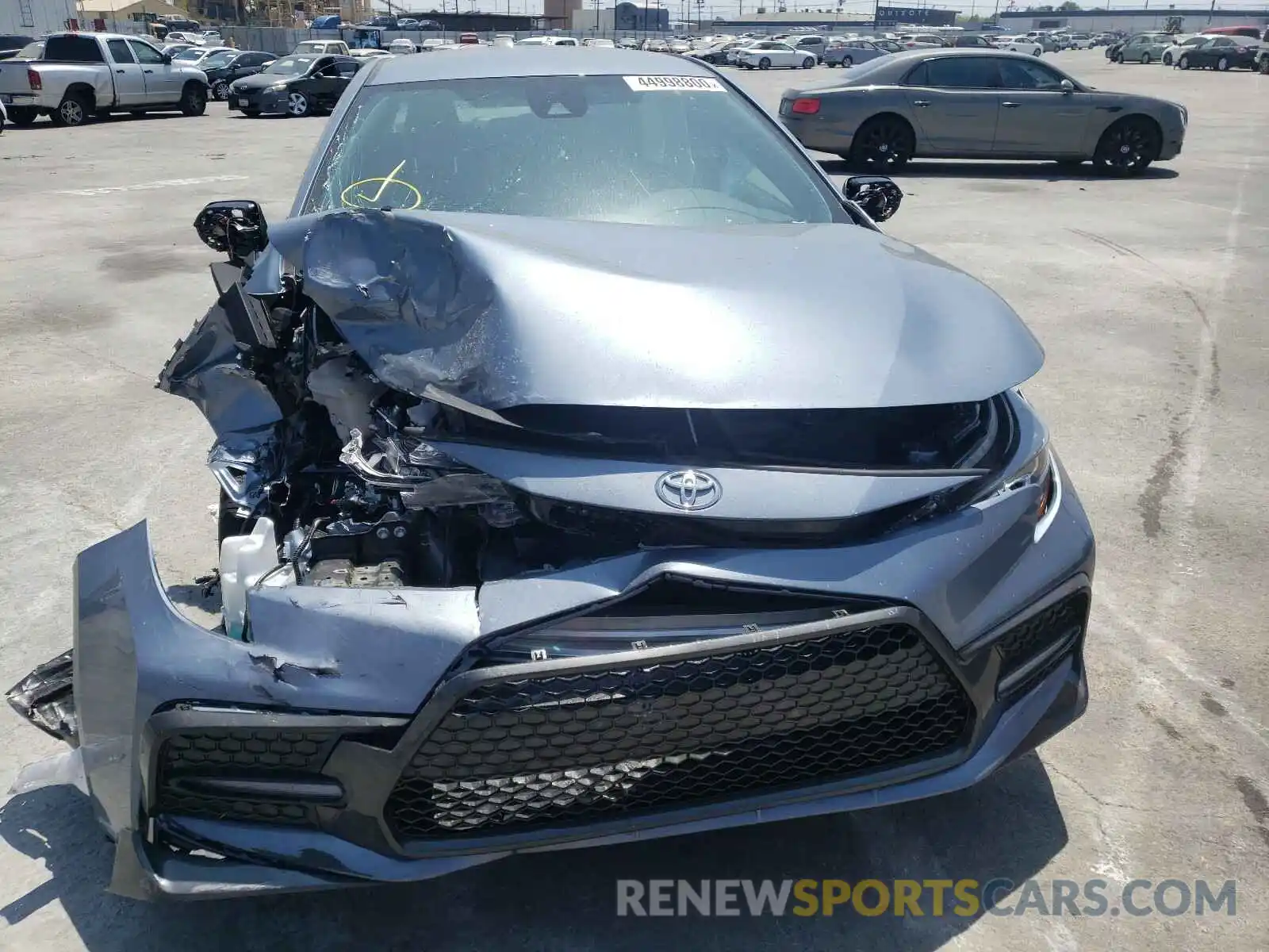 9 Photograph of a damaged car 5YFS4RCEXLP049158 TOYOTA COROLLA 2020