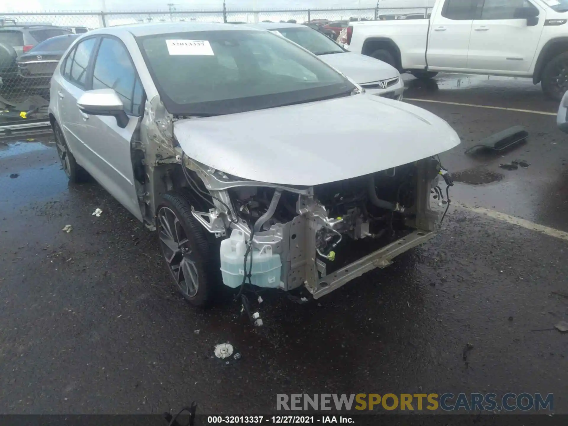 6 Photograph of a damaged car 5YFS4RCEXLP049600 TOYOTA COROLLA 2020