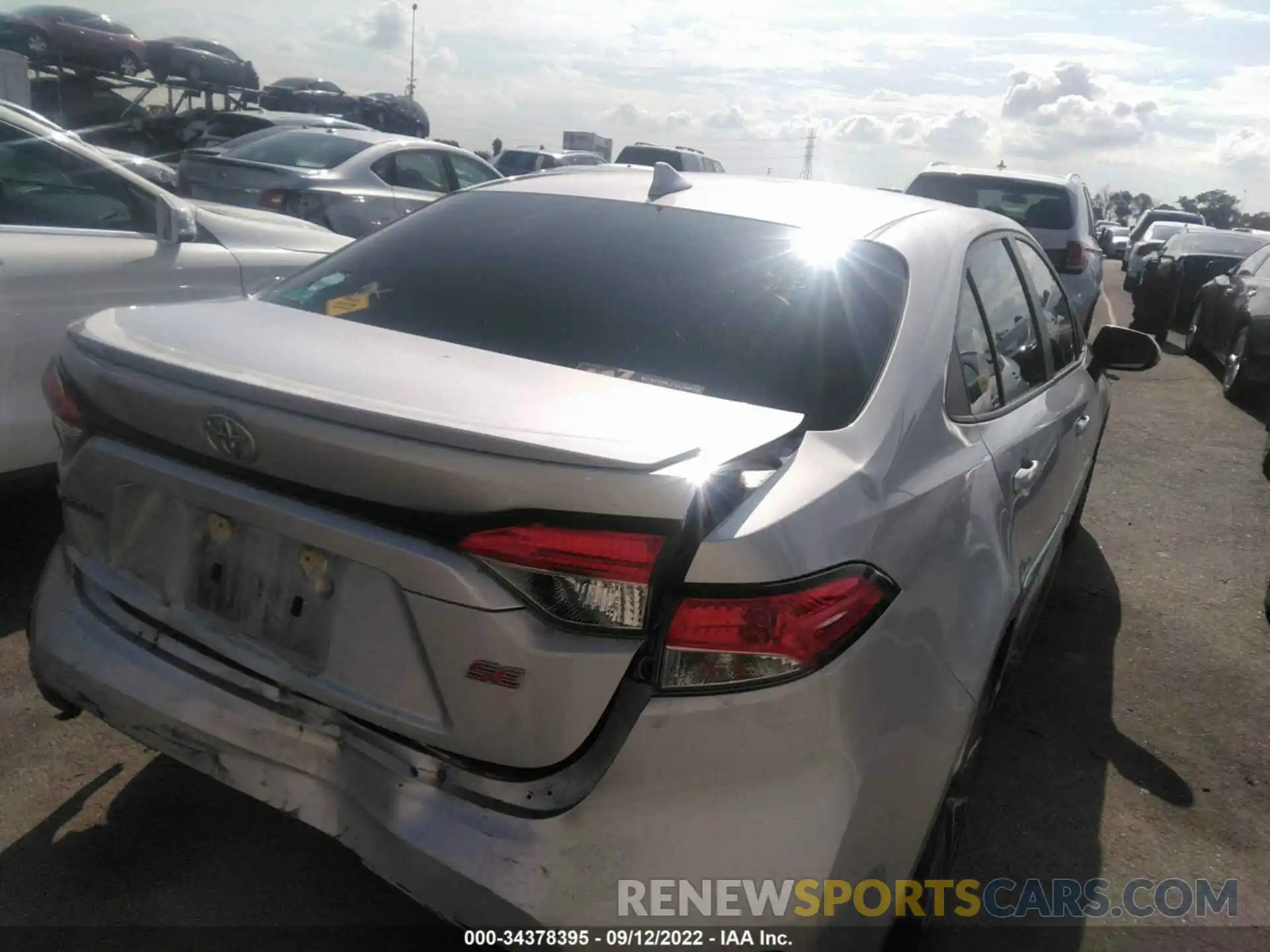 4 Photograph of a damaged car 5YFS4RCEXLP050357 TOYOTA COROLLA 2020